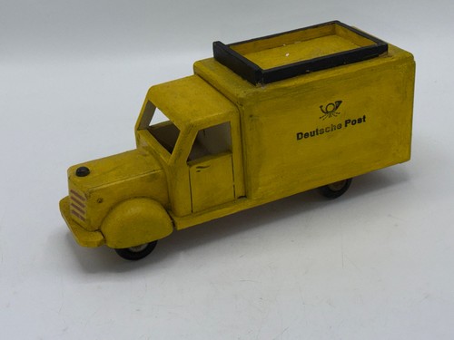 Holzspielzeug postauto - holzspielzeug,