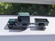 Siku Plastik V 92 Militär Jeep Feldjäger Inklusive V 93 Anhänger
