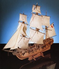 Corel SM50 Boot Modell Tonnant Segelschiff Nave Armee Korvette Korsar Spur 1:50