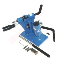 ENTNIETENPRESSE + NIETPRESSE