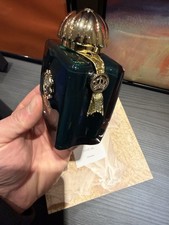 Amouage iconic woman extrait - iconic,