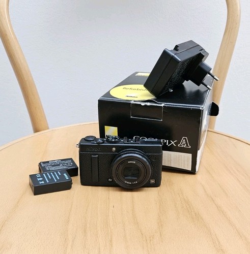 Nikon coolpix - coolpix, a