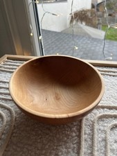 Gedrechselte Schale aus Erle