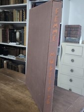 Mehrfache Frau von André