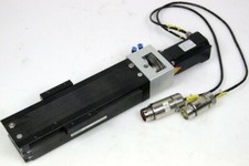 BECKHOFF AM3012-0C00-0000 Servomotor Motor + THK KR 33 Linearführung