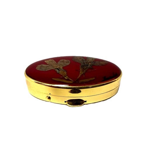 Vintage pillendose mit echten - vintage,