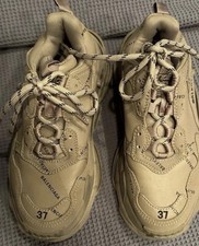 Balenciaga Triple S Damen