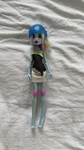 Monster high puppe - monster,
