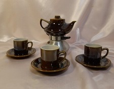 Letizia Kaffeekanne, zu dritt