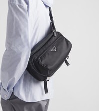 Prada Umhängetasche aus