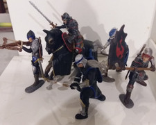 5 verschiedene Papo  Ritter