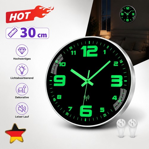 Leuchtende wanduhr leuchtet - wanduhr, im