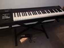 Keyboard Roland RD-64 - vollgewichtetes 64 Tasten Digital Stage Piano - superNAT