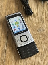 Nokia  6700 slide sehr gut