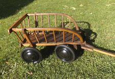 formschöner alter Leiterwagen