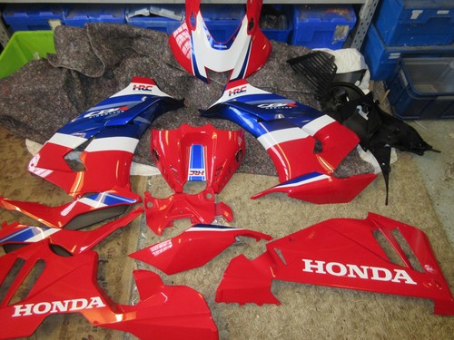 Honda cbr1000rr - honda, cbr1000rr-r
