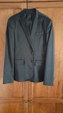 ELEGANTES SCHWARZES HERREN