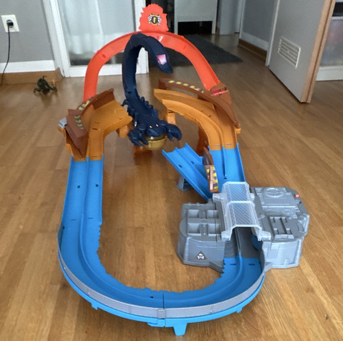 Hot wheels - hot,