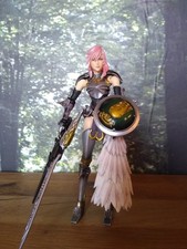 Final Fantasy XIII-2 Play Arts Kai Lightning, Actionfigur