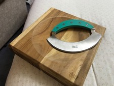 JAMIE OLIVER quadratisches Kräuterschneidebrett aus Holz 22 cm x 22 cm & Mezzaluna unbenutzt