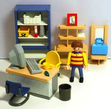 Playmobil Mann im Büro Regal