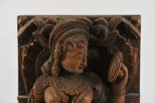 Skulptur Relief Holz Tempeltänzerin Göttin Indien Asien Gottheit