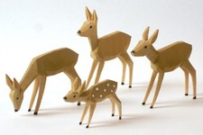 Rehe geschnitzt, geschnitzte Rehgruppe 7cm, gebeizt, Reh, Krippe, Krippenfiguren