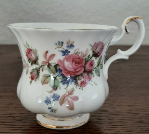 Royal albert bone china - albert,