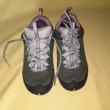 MERRELL QFORM2 LEDER SCHNÜRER WANDERSCHUHE GR. 40 DUNKELGRÜN NEU