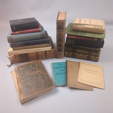 Alte Bücher zum Basteln