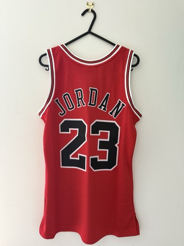 Chicago bulls michael jordan - chicago,