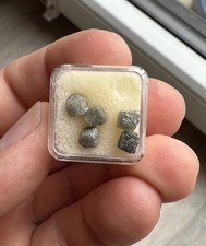 5,2 Karat Rohdiamanten/ Rep. Kongo / Mineralien