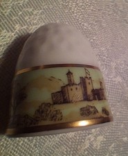 Antiker Fingerhut Porzellan