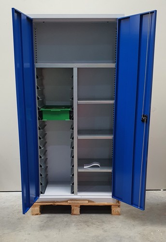 Materialschrank