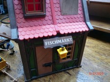 Playmobil Fachwerk Haus Fischmarkt Fischer Kamin Burg  + viel Zubehör Unikat
