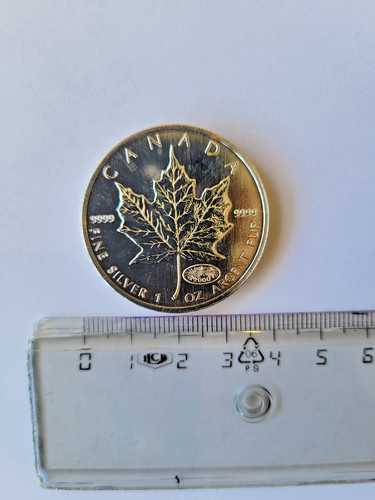 Canada maple leaf 2000 - maple,