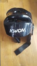 Schwarzer KWON-Helm, Größe XL (Kopfschützer), guter Zustand