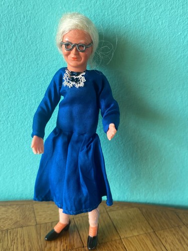 Oma großmutter alte dame - großmutter,