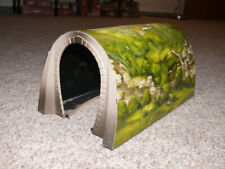 K23 Märklin  452/1 Tunnel 25x14x13 cm  cm Blech gerade und geb. Gleise