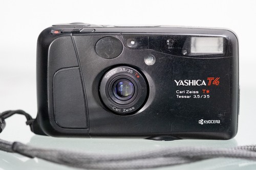 Yashica carl zeiss - carl, tessar