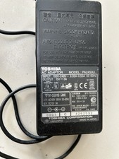 Original Toshiba Netzteil 45