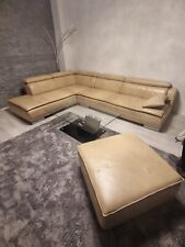Couch in Leder/Beige Gebraucht mit Tisch und passendem Hocker 450€ VB/in Misburg