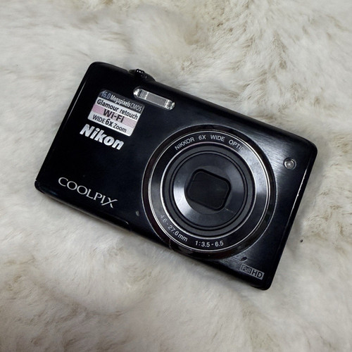 Nikon coolpix s3300 - nikon,