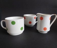 2 Seltmann Kaffeebecher + 1 Milchkännchen mit Polka Dots Punkte rot 70er-Tassen