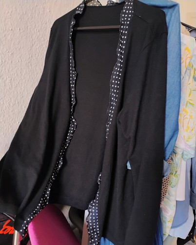 Schwarzblaue feinstrickjacke - schwarzblaue,