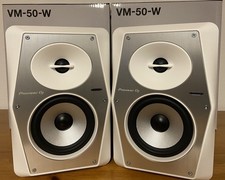 Pioneer DJ VM-50-W Paar aktive Studiomonitore Audio Equipment Neuwertig OVP weiß
