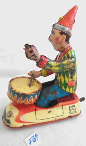 Clown auf scooter mit - auf,