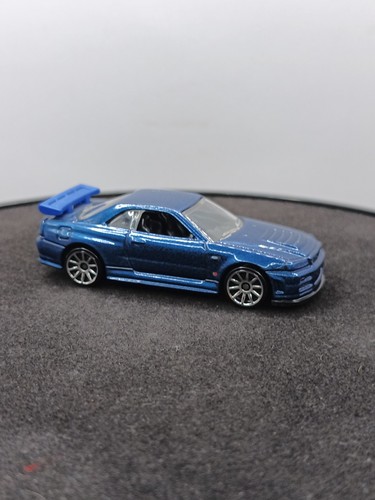Hot wheels nissan - hot, skyline