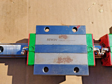 HIWIN 2  x HGR30H Länge 50cm + 4x Führungswagen HGW30H -gebraucht