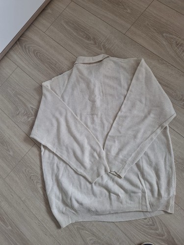 Mehrere sweatshirts und - mehrere,
